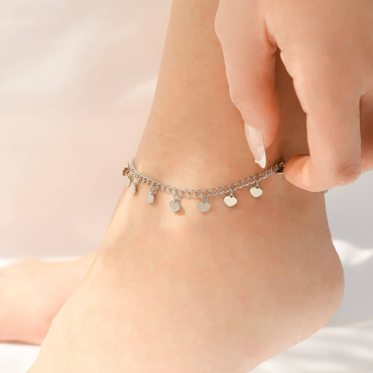Dangling Hearts Drama Anklet