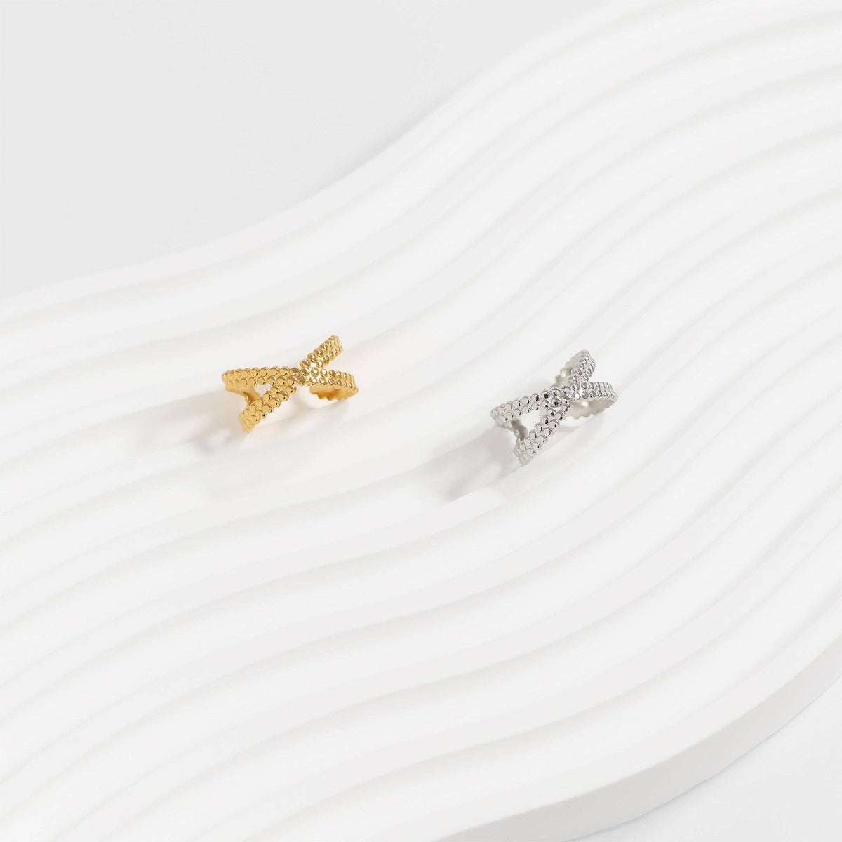 Toe Crossover Event Toe Ring - Silver
